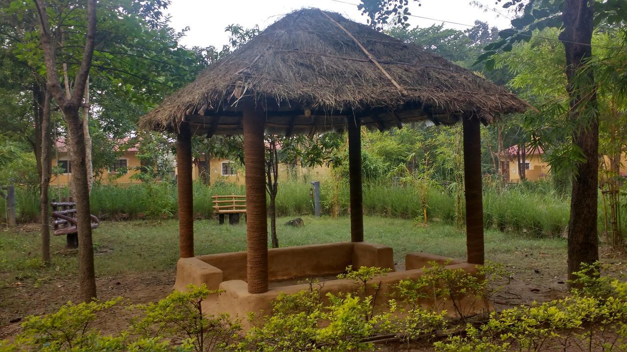 Pugmark Resort Kanha Bagian luar foto